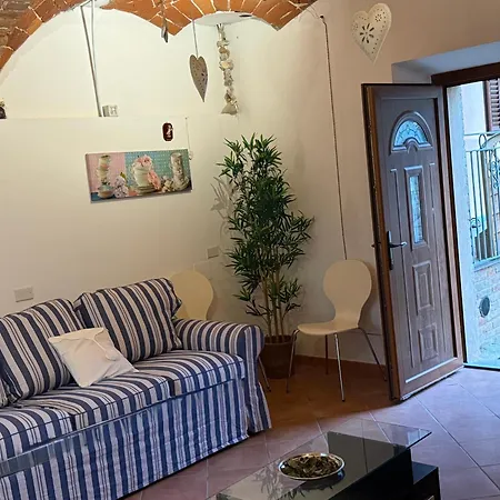 Casa Di Nina * Grazzano Badoglio